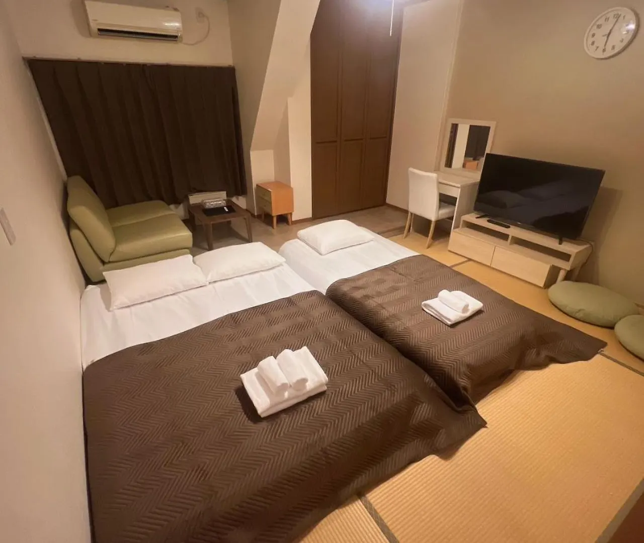 Reifa Dobutsuenmae No3 Apartment Osaka Japan