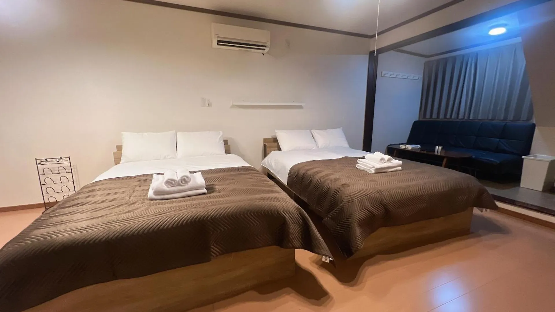 Reifa Dobutsuenmae No3 Apartment Osaka